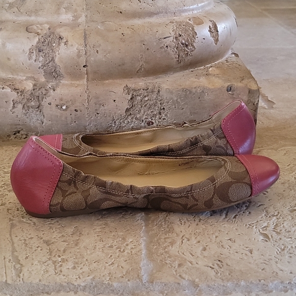 Coach flats - Picture 9 of 9